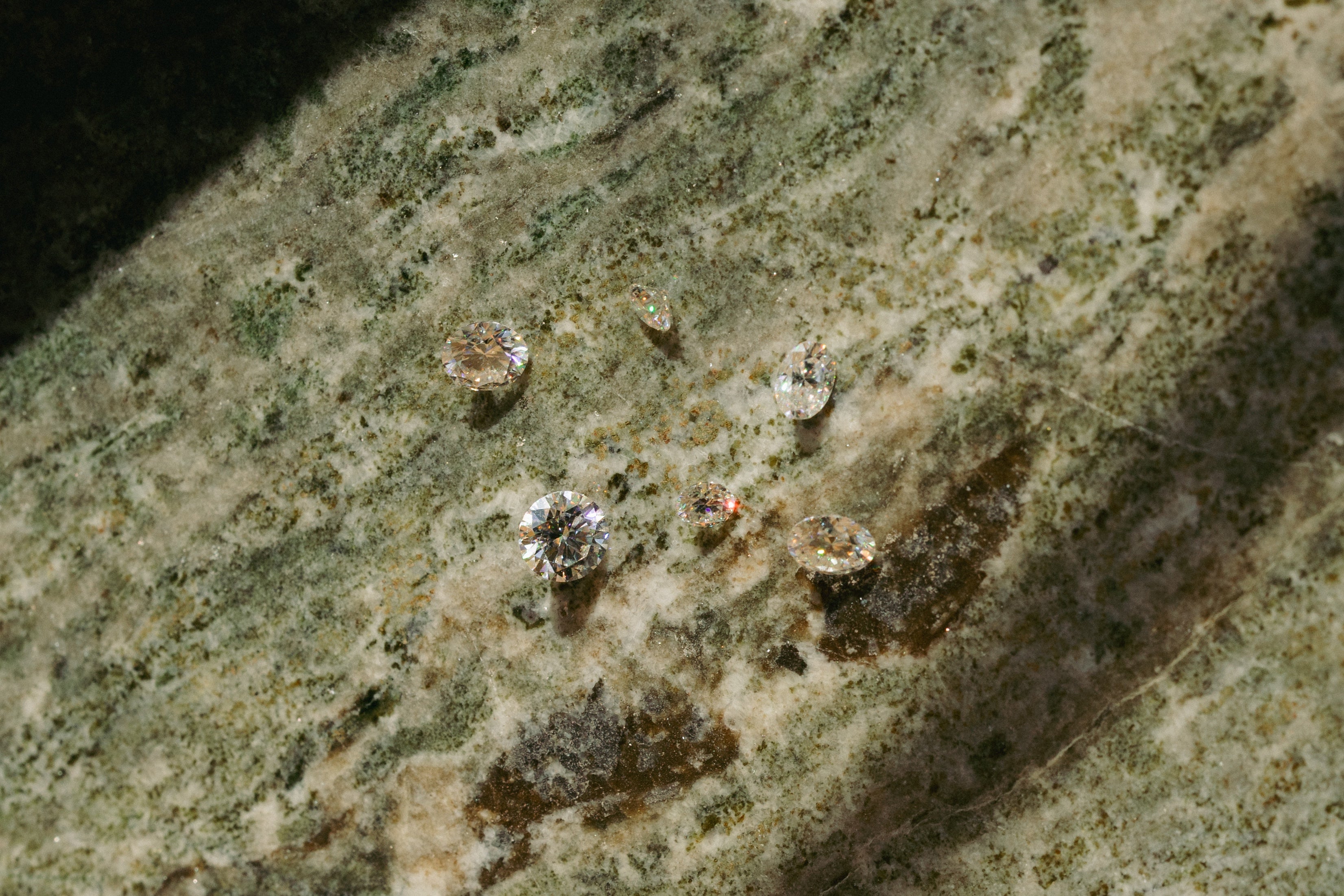 6 GODE GRUNNER TIL Å VELGE EN LAB-DIAMANT