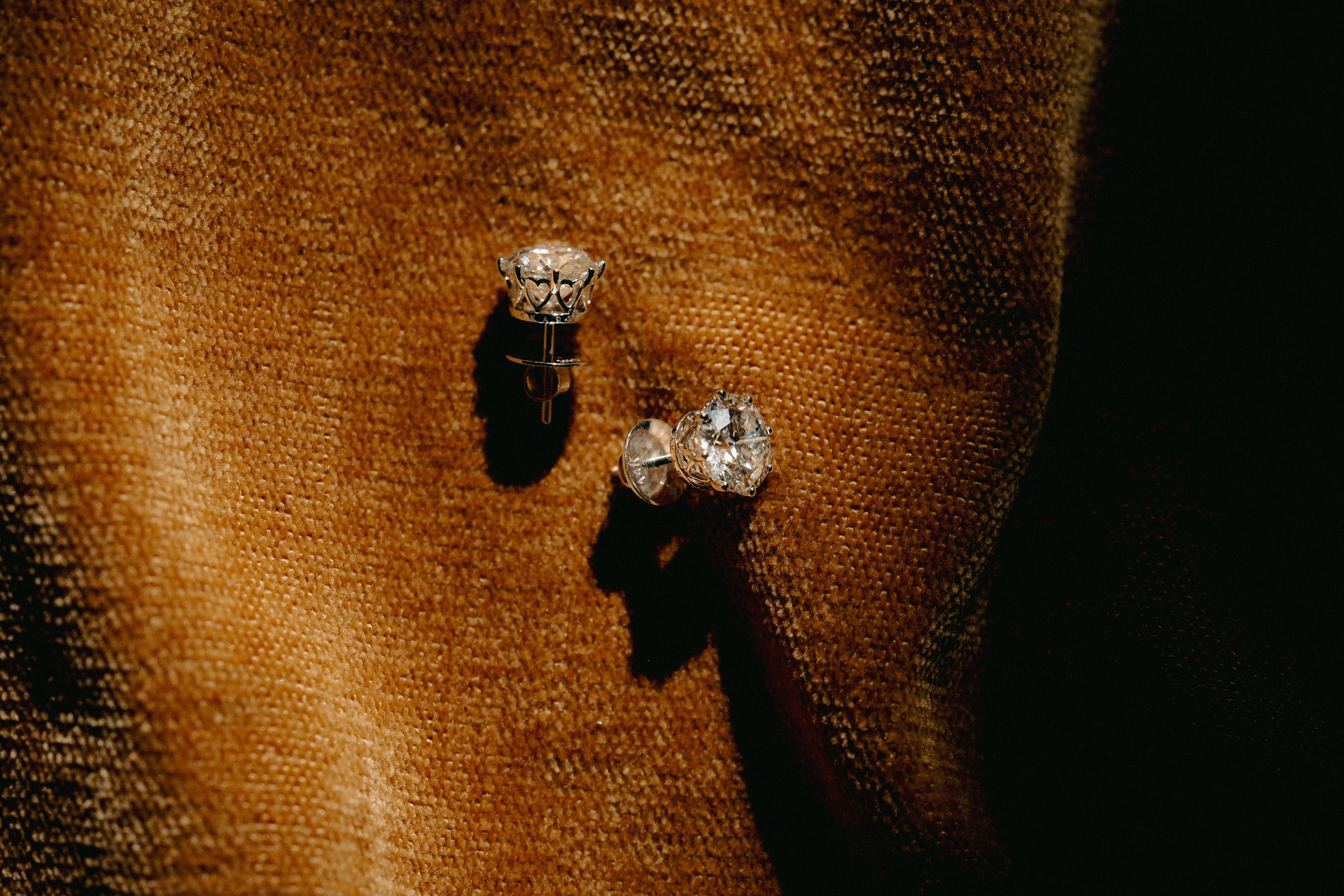 HEARTS BRILLIANT STUDS