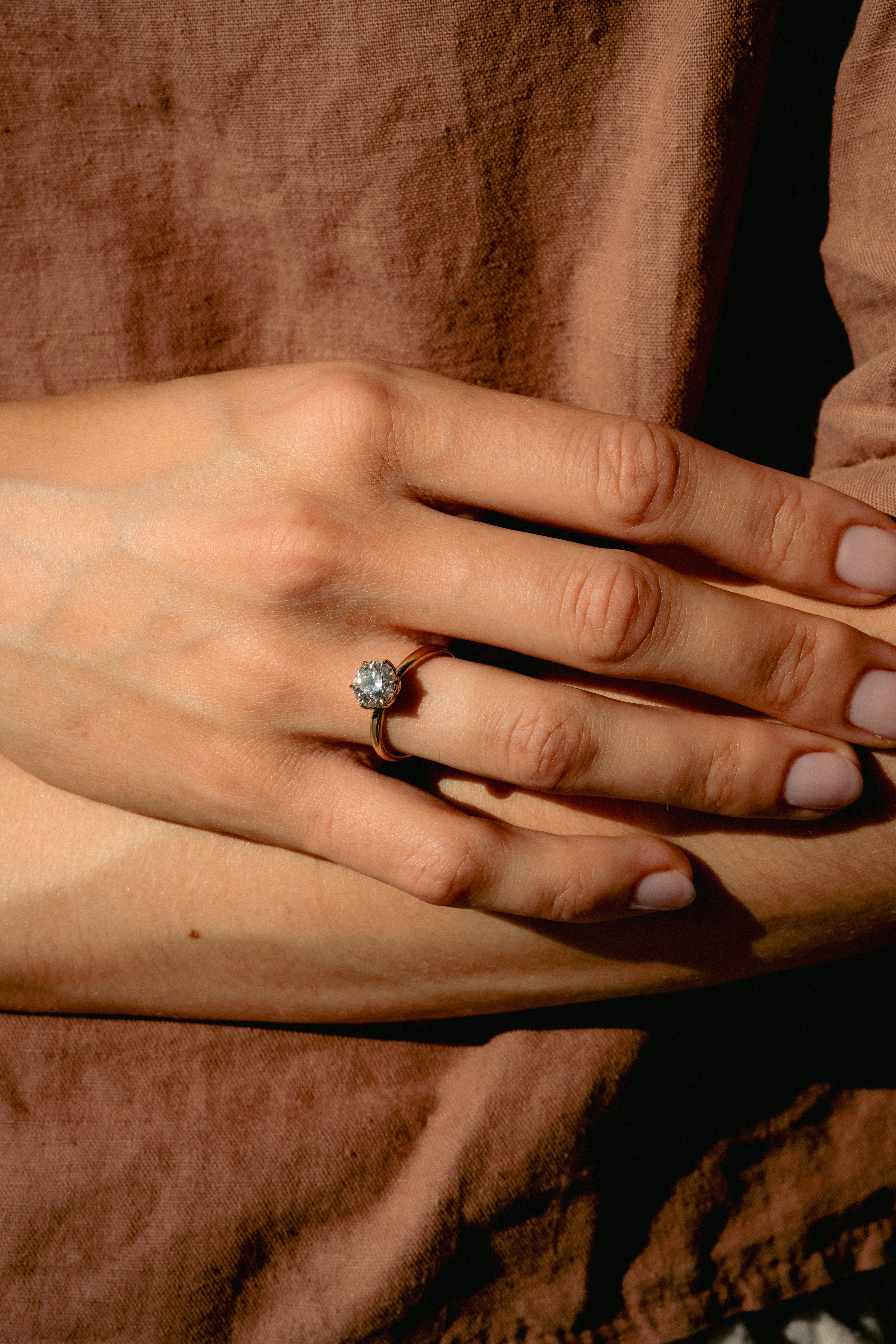 ROUND TULIP SOLITAIRE