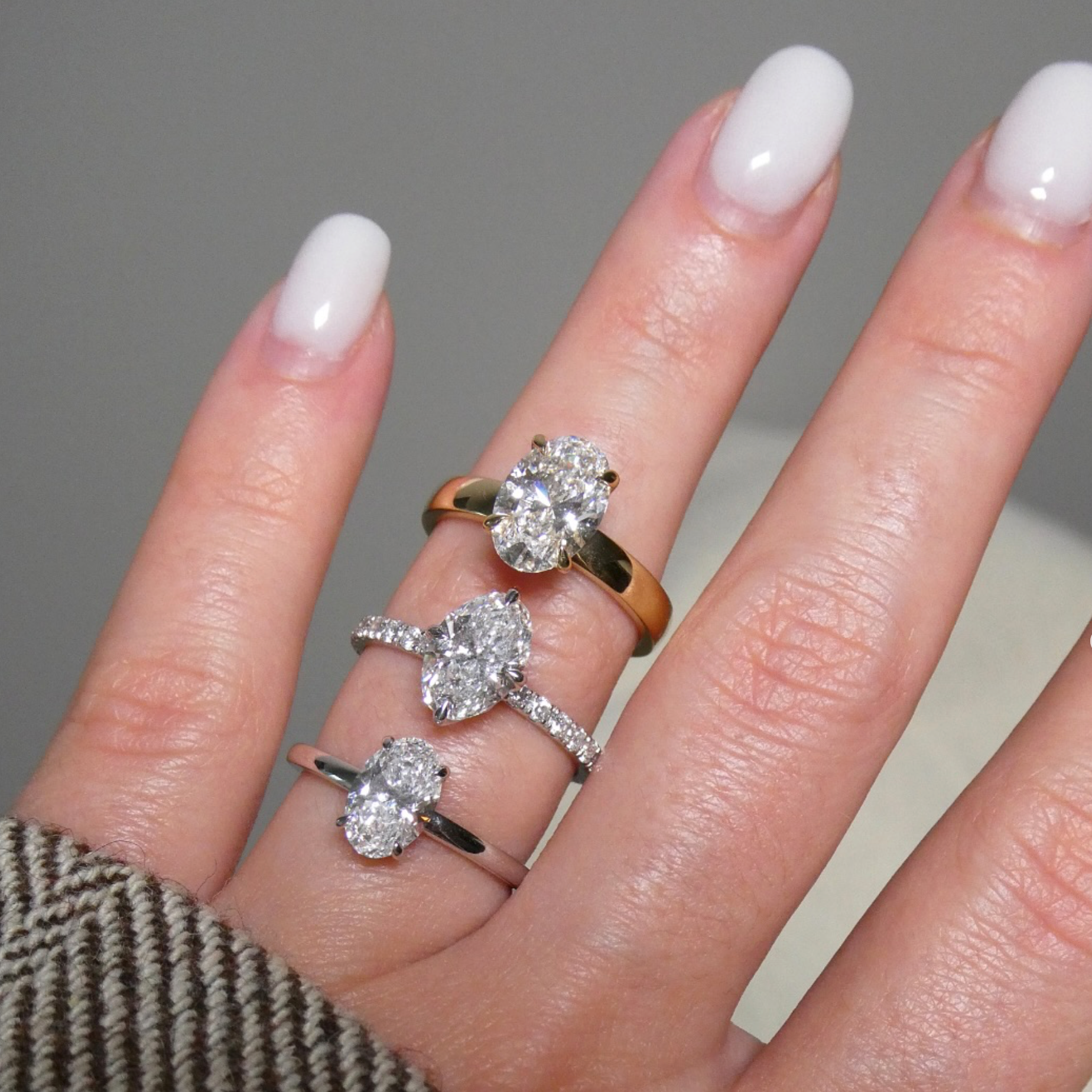 OVAL CIGAR BAND SOLITAIRE 2.03 CARAT